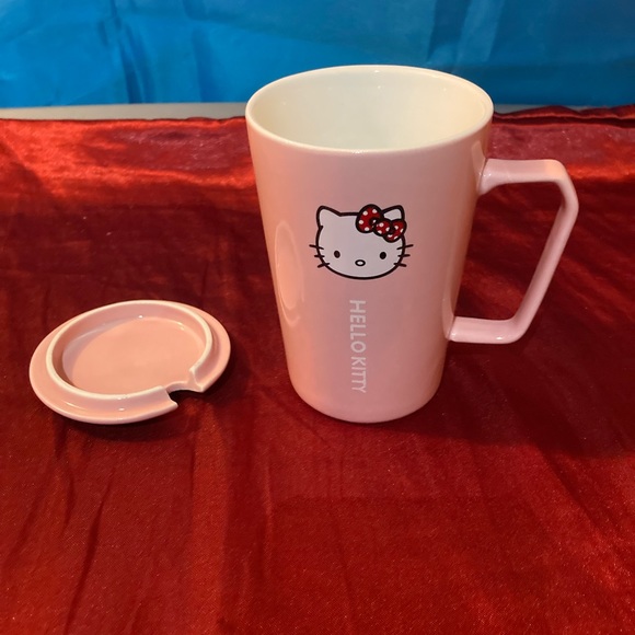 Hello Kitty Other - Pink Hello Kitty Sanrio Mug with lid. NWOT